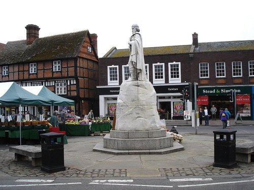 Statue of King Alfred in Wantage